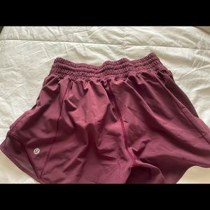 Lululemon Athletica Hotty Hot High-Rise shorts 4”